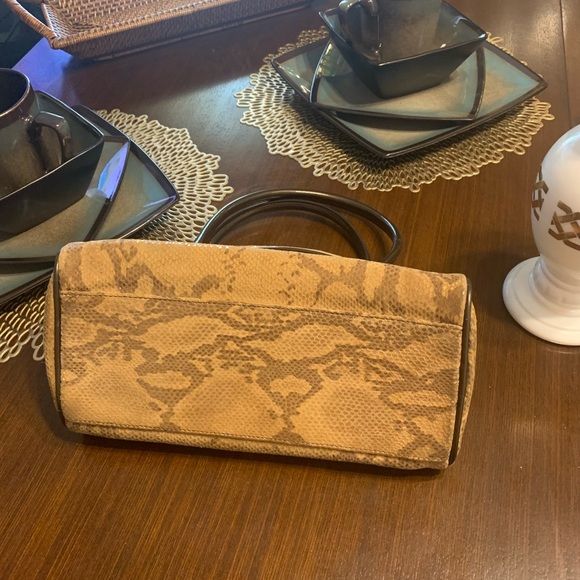 Purse - Picture 2 of 5